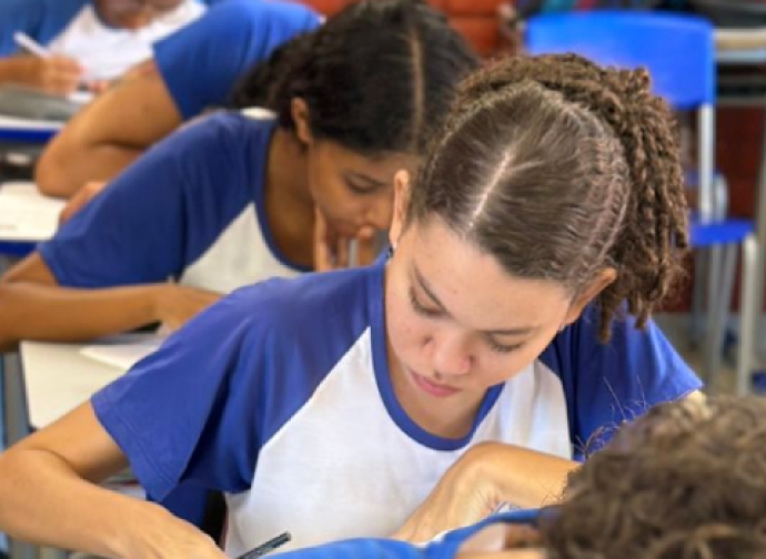 Secretaria de Educação realiza último aulão do Enem para estudantes mineiros